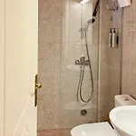 Zoe アパート コルフ島