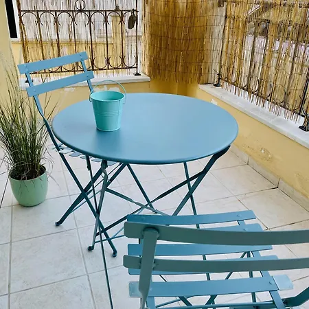 Zoe Apartament