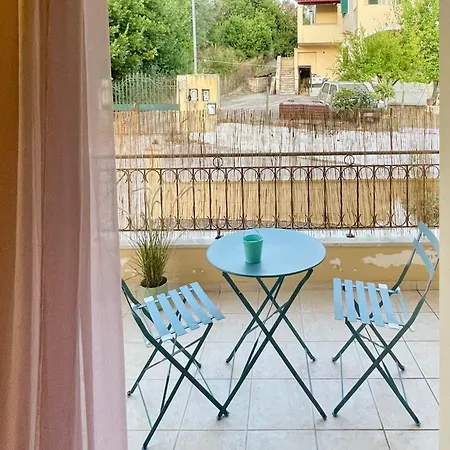 Zoe Apartament